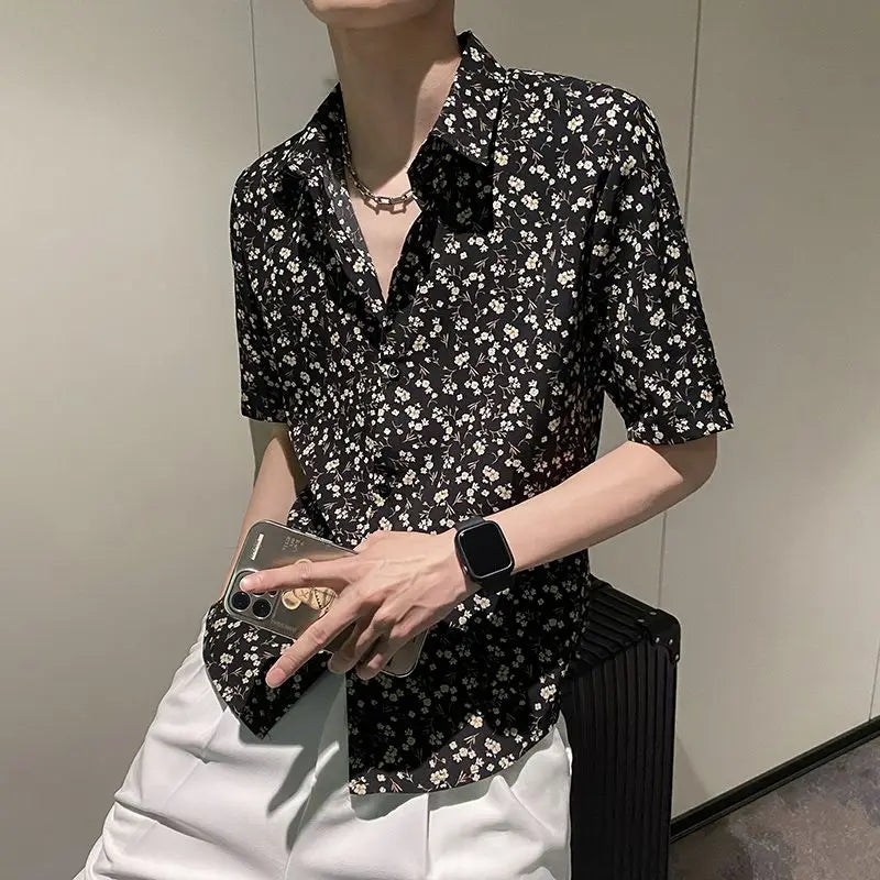 Summer Floral Shirt Men Short-sleeved Casual Loose New Casual Ice Silk Cardigan