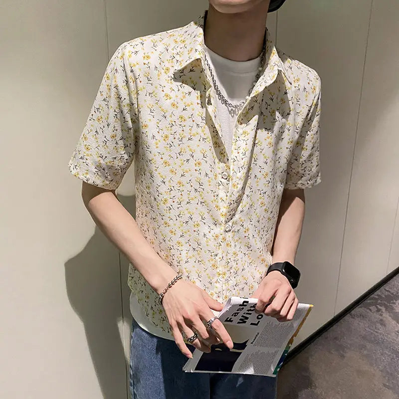 Summer Floral Shirt Men Short-sleeved Casual Loose New Casual Ice Silk Cardigan