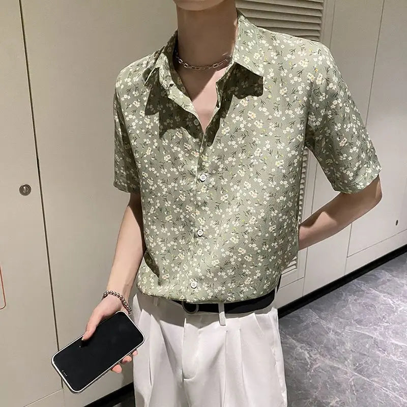 Summer Floral Shirt Men Short-sleeved Casual Loose New Casual Ice Silk Cardigan